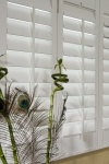 white-shutters-centre-tilt-rod