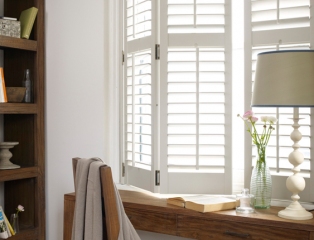 seattle-mdf-shutters-silk-white